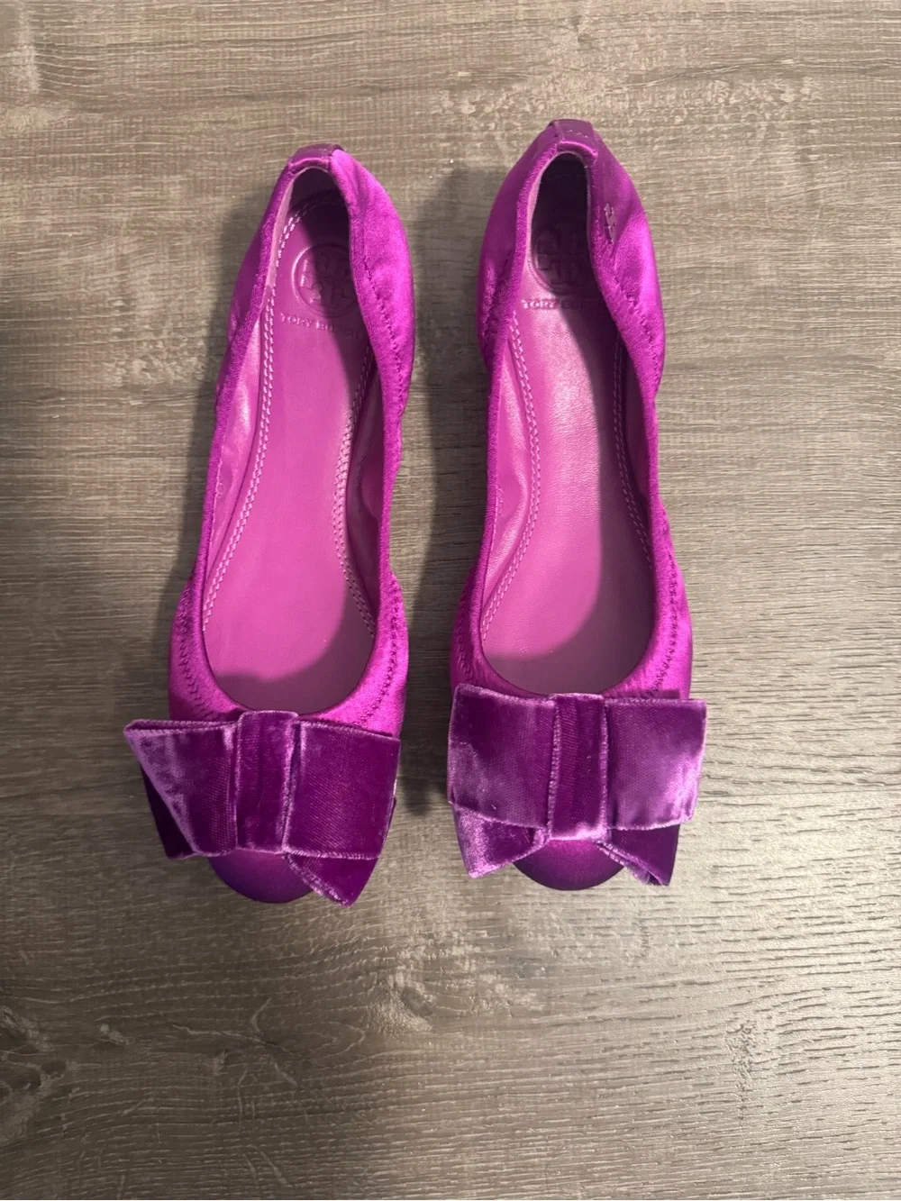 NIB Tory Burch Viola Bow Ballet Flats in Spiced Plum Size 7.5 💜